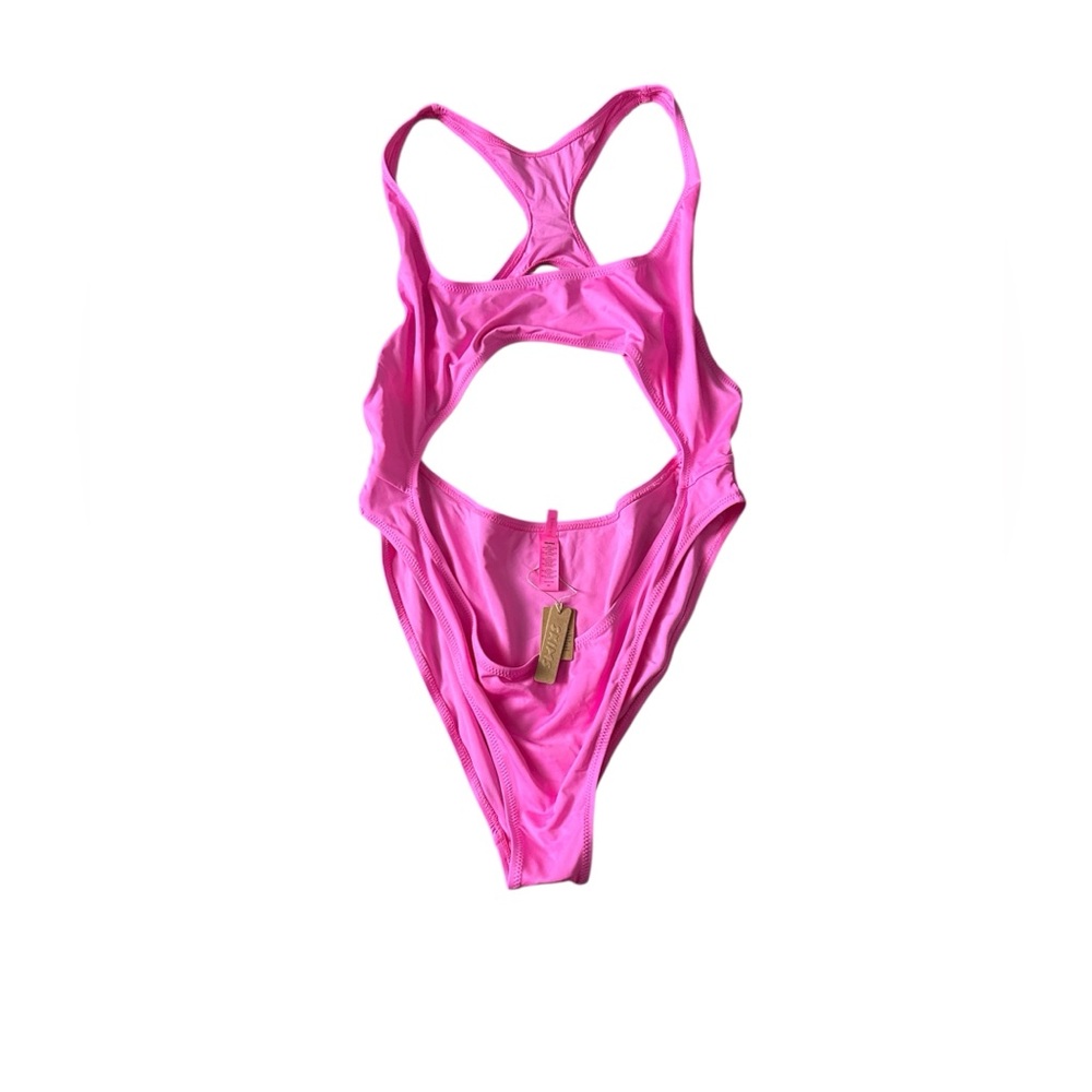 Skims Monokini One Piece Swimsuit Size 2X New With Tags in Taffy Bubblegum